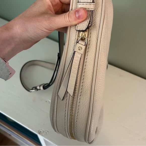 KATE SPADE SMALL ELLA COBBLE HILL BAG IN Cream Leather Shoulder Bag - Picture 8 of 8